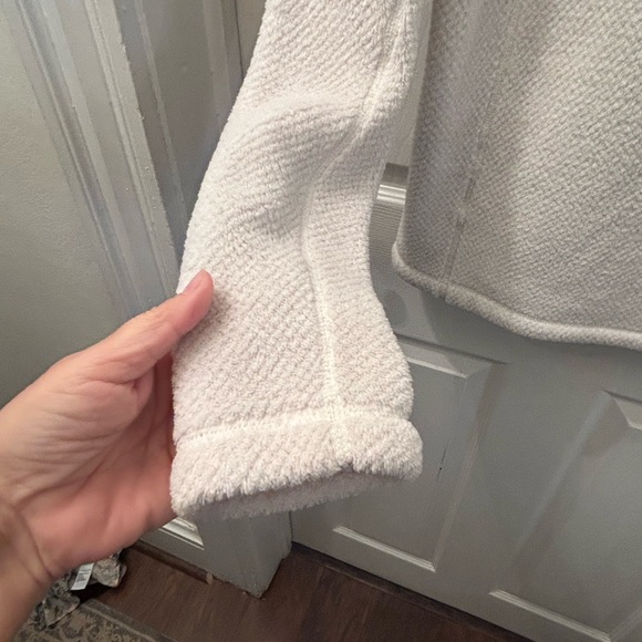 Patagonia Off-White Fleece 3/4 pullover - Picture 10 of 12